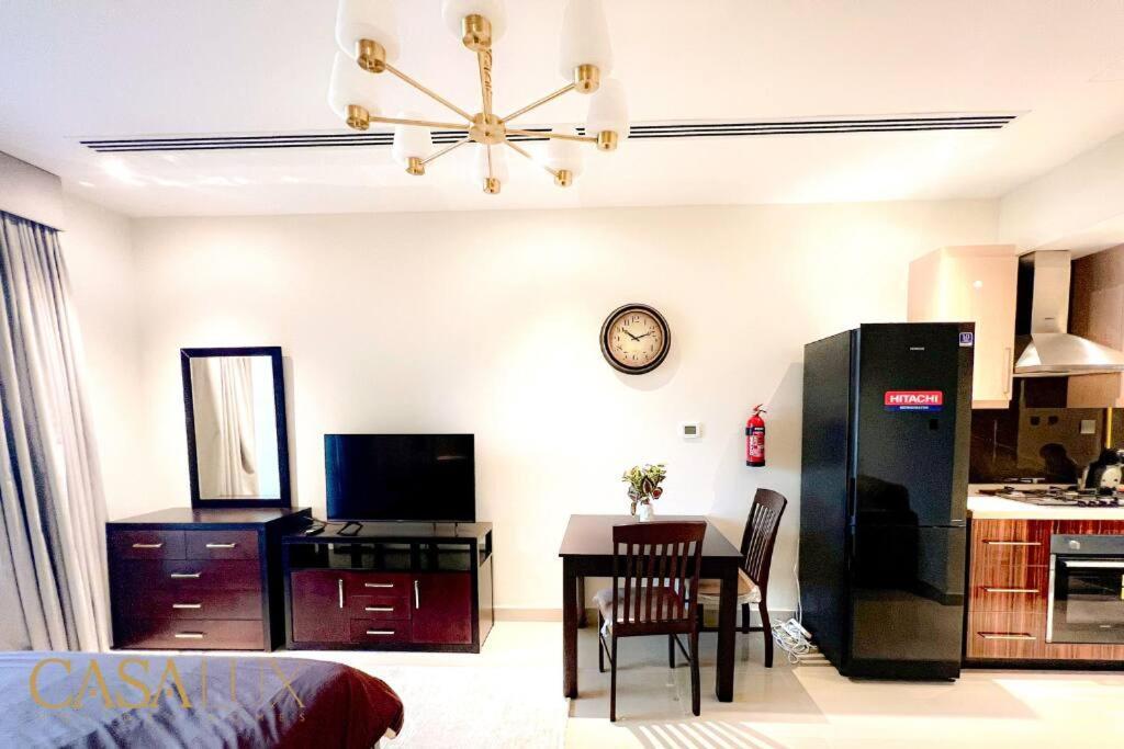Lovely Big Studio W/ Burj Khalifa View In Downtown Dubai Ngoại thất bức ảnh